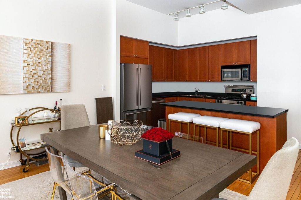 Property photo 3 of 11 <Alttext/>