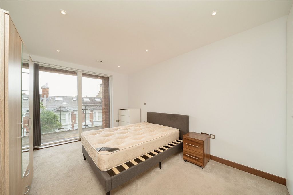 Property photo 2 of 6 Picture No. 03