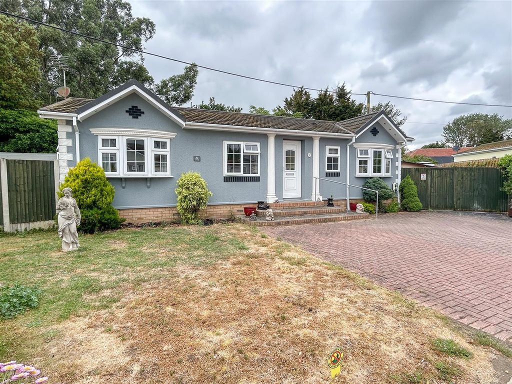 Property photo 1 of 20 Outside Front