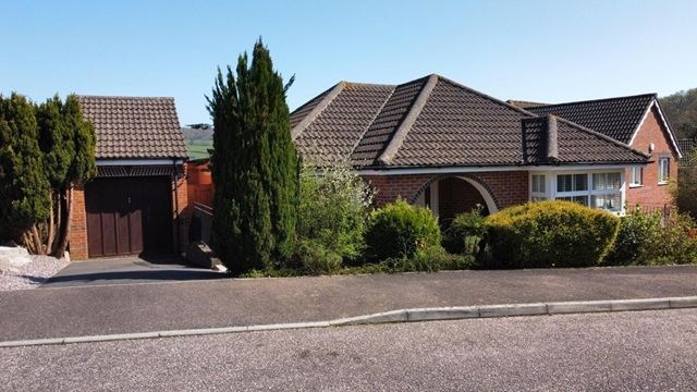 Property photo 1 of 21