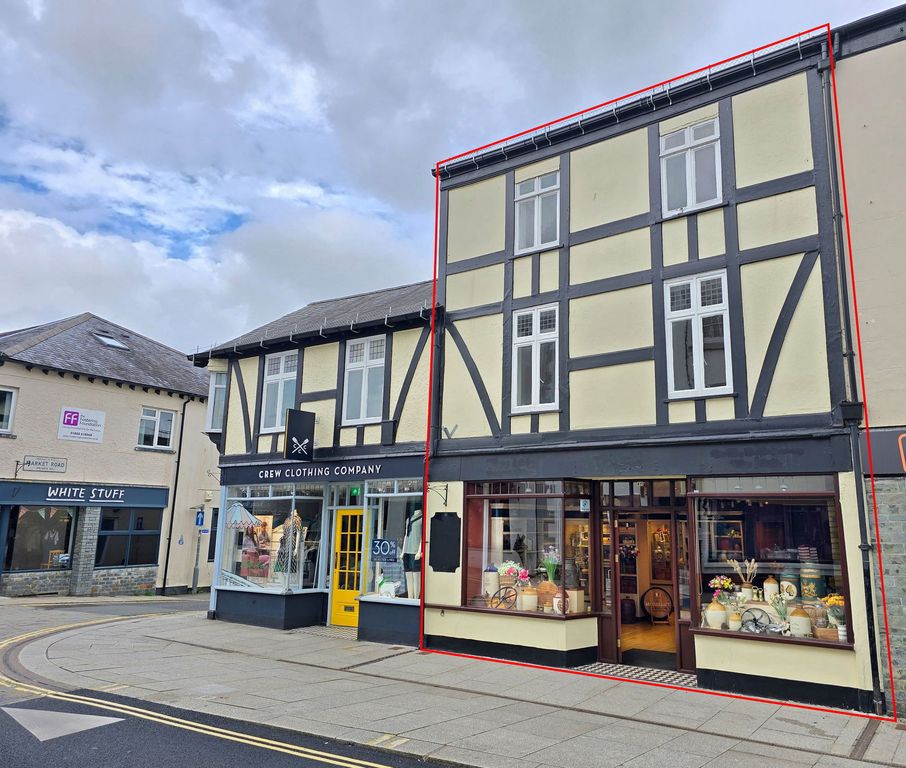 Property photo 1 of 12