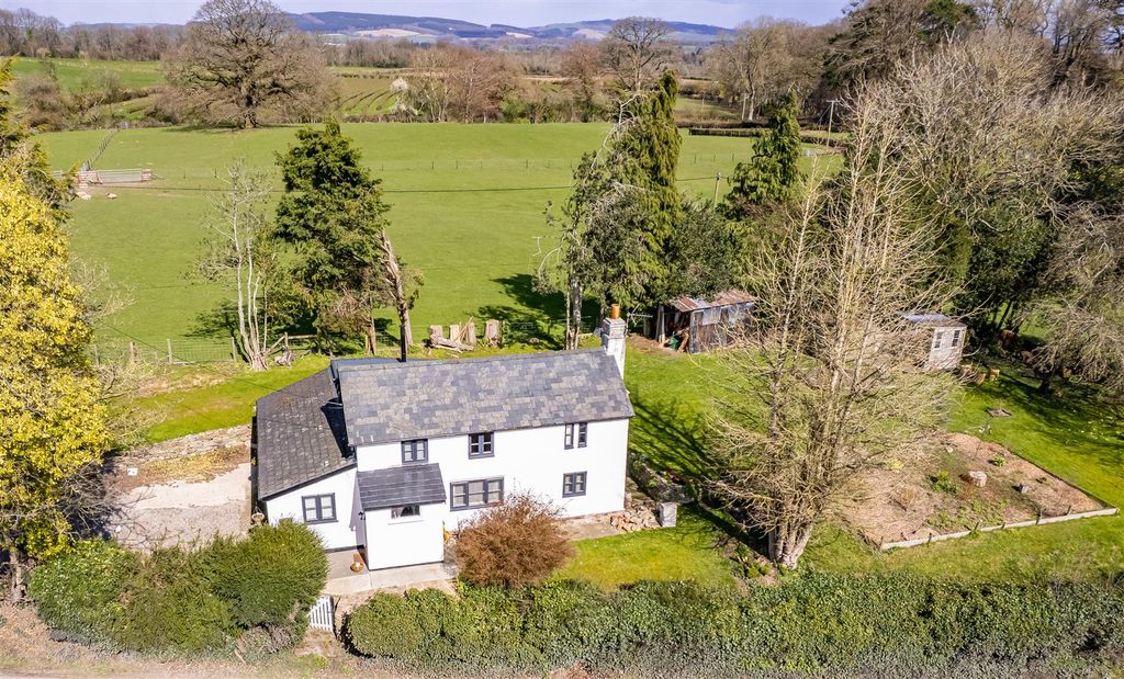 Property photo 1 of 37