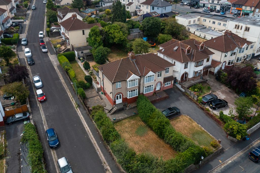 Property photo 1 of 30 Dji_0297