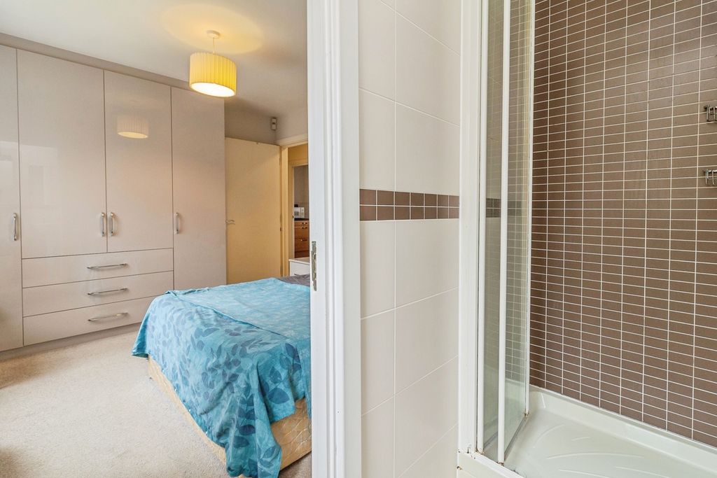 Property photo 2 of 17 Pbox-Img.Jpg