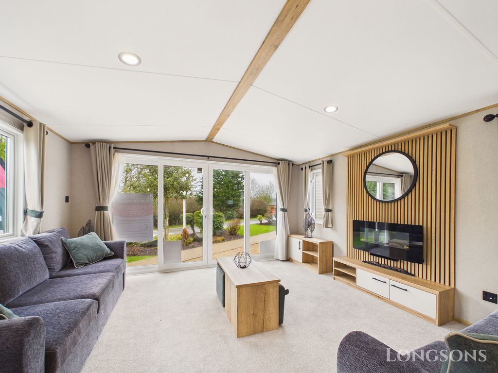 Property photo 1 of 19 Cam02173G0 Pr0347 Still035