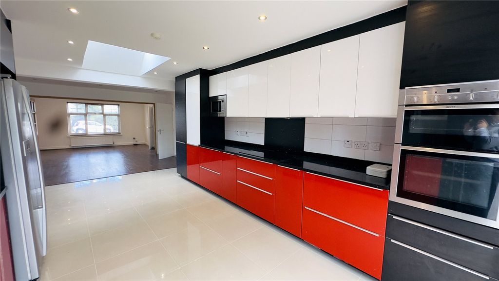 Property photo 3 of 16 Picture No. 65