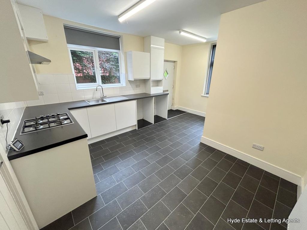 Property photo 2 of 16 Img_7739.Jpg