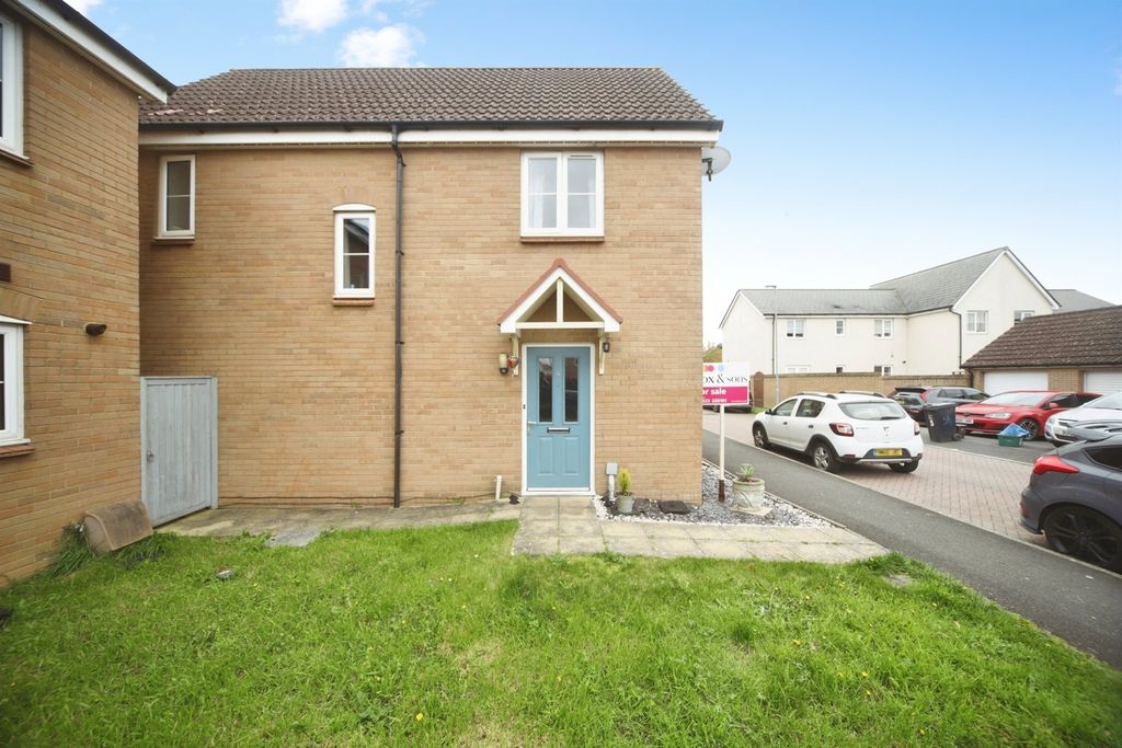 Property photo 3 of 19