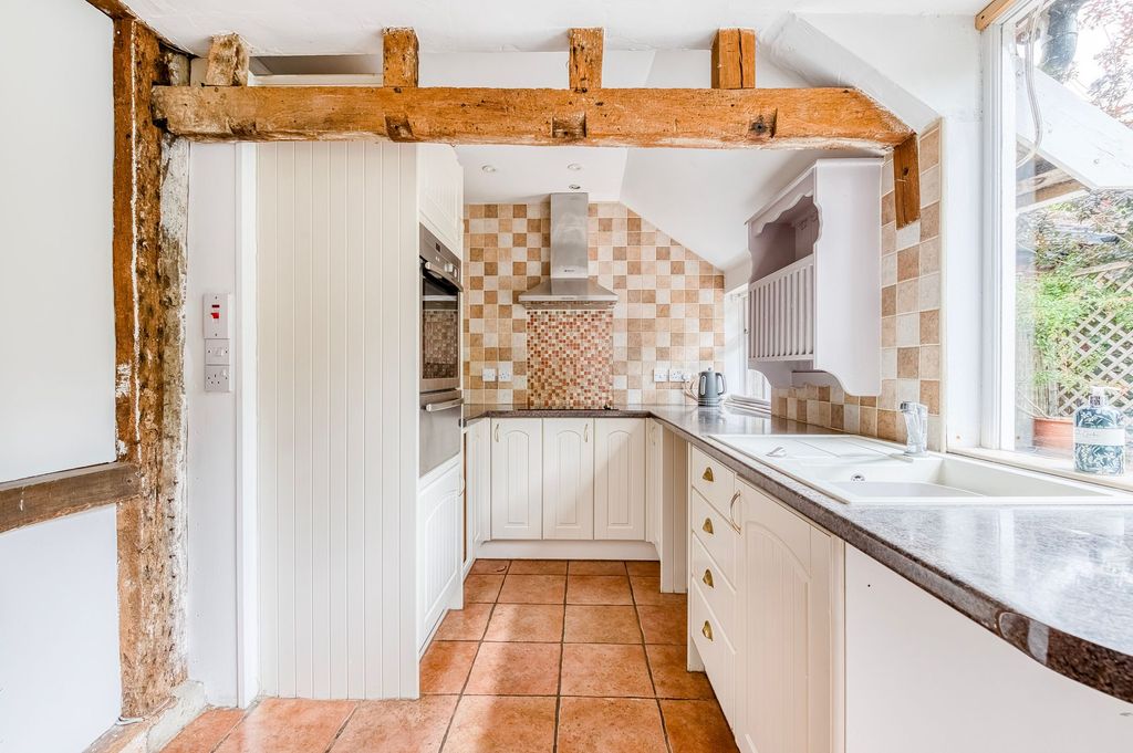 Property photo 3 of 16