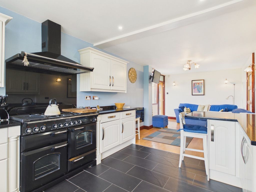 Additional image 5 of 5 bed detached house for saleBridlington Road, Driffield YO25