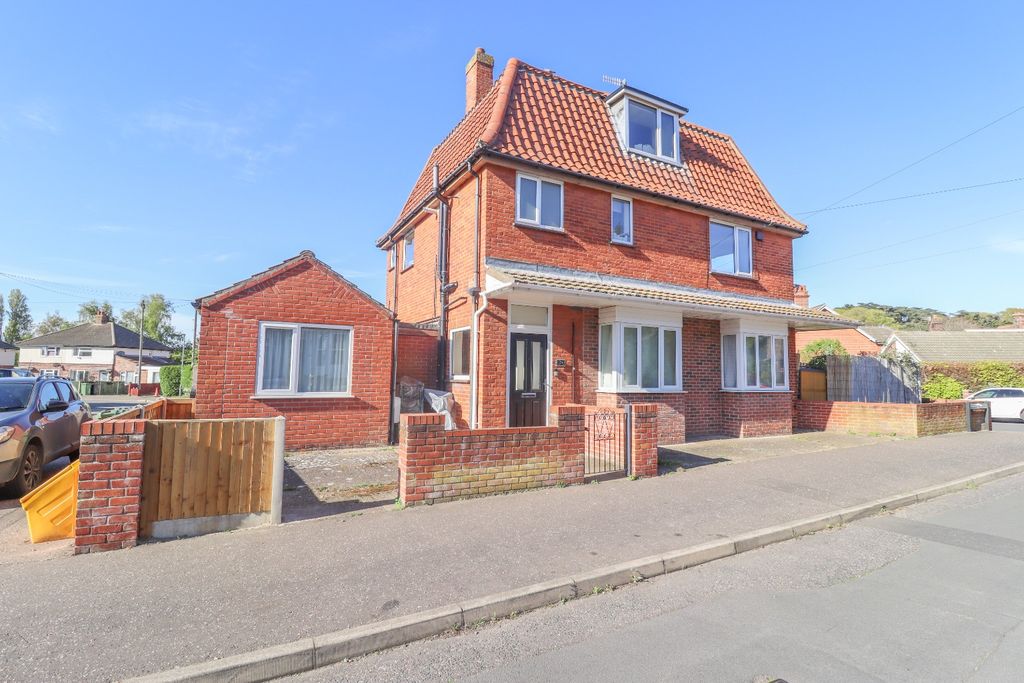 Property photo 1 of 20 5111992