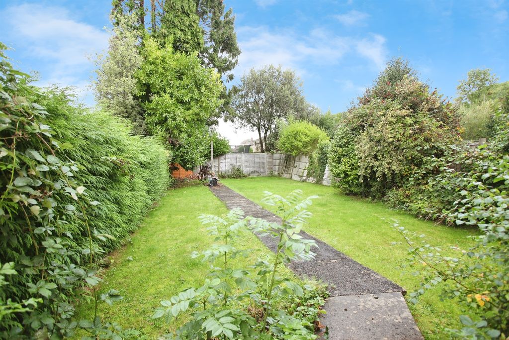 Property photo 3 of 15
