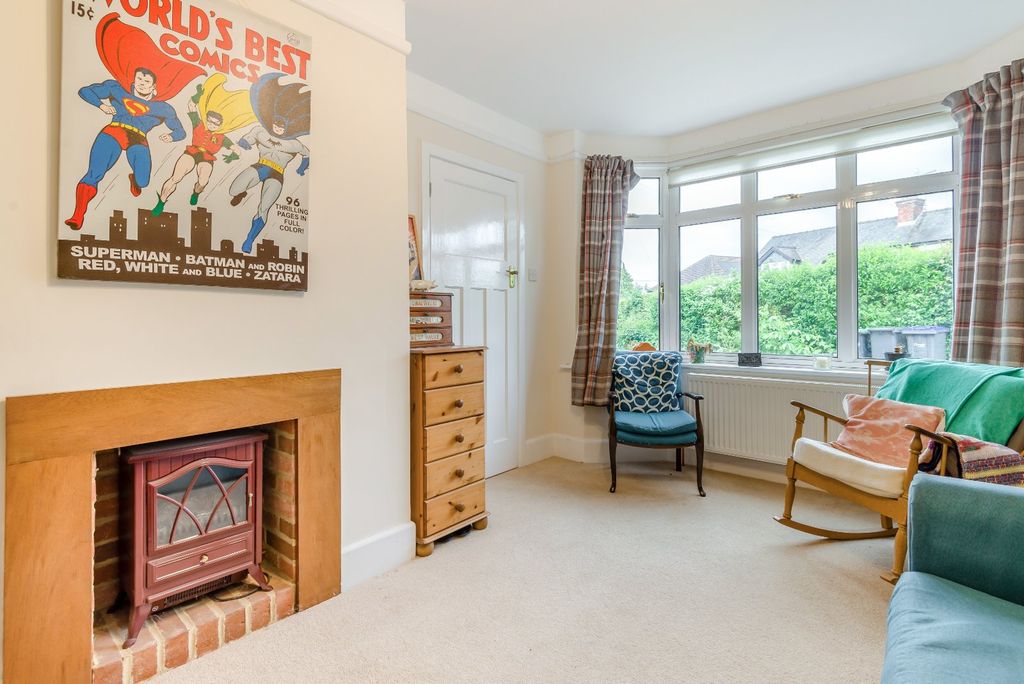 Property photo 2 of 14 Sitting Room