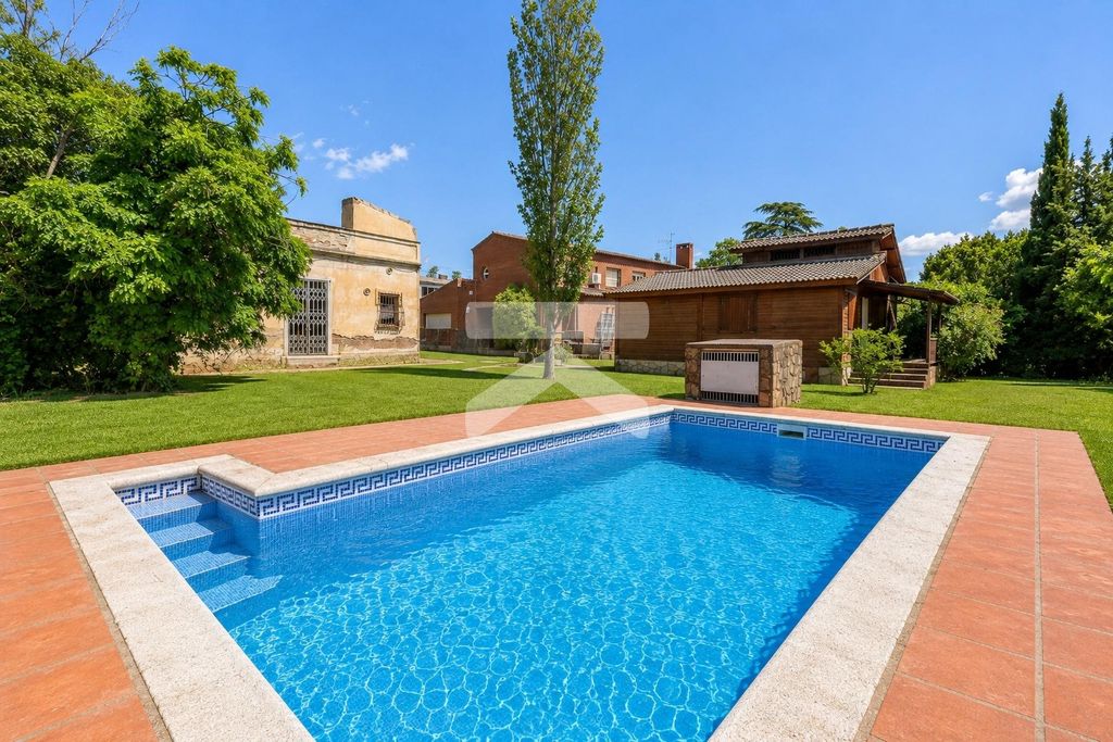 Property photo 1 of 50