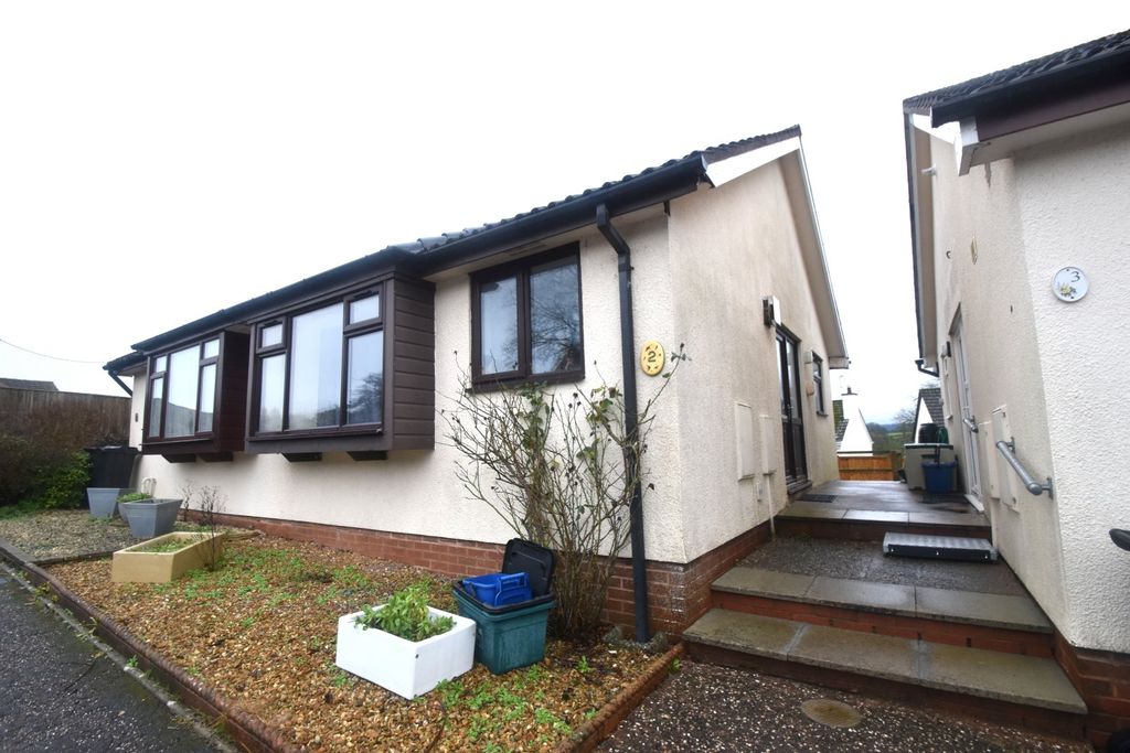 Property photo 1 of 7 Uffculme Seddons