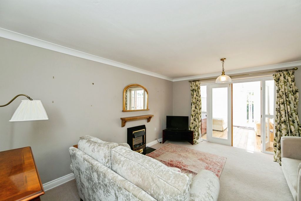 Property photo 2 of 22 Photo