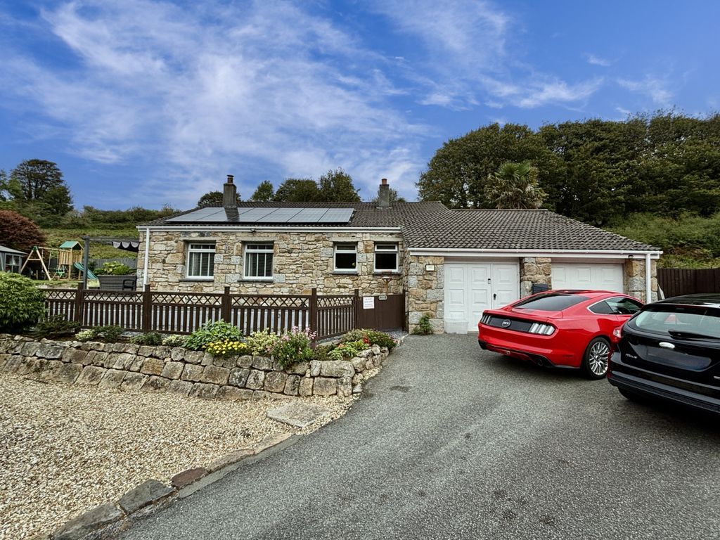 Property photo 1 of 15 3 Bedroom Detached House For Sale