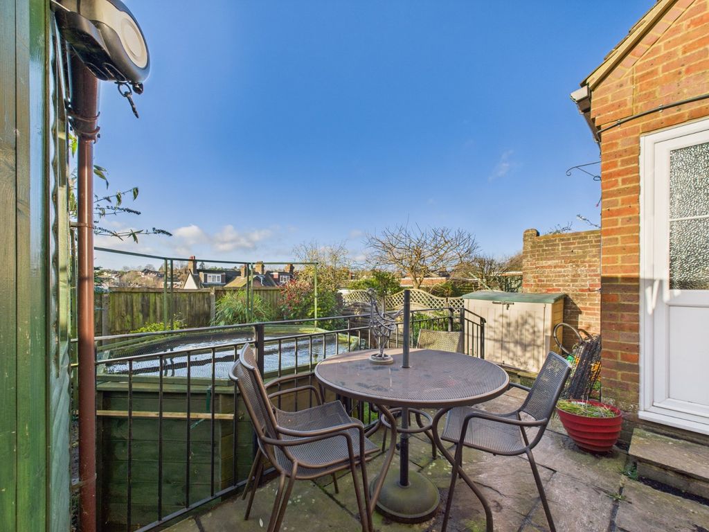 Property photo 3 of 15 Garden