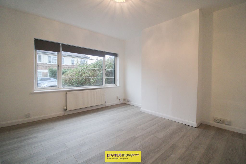 Property photo 2 of 8 Na