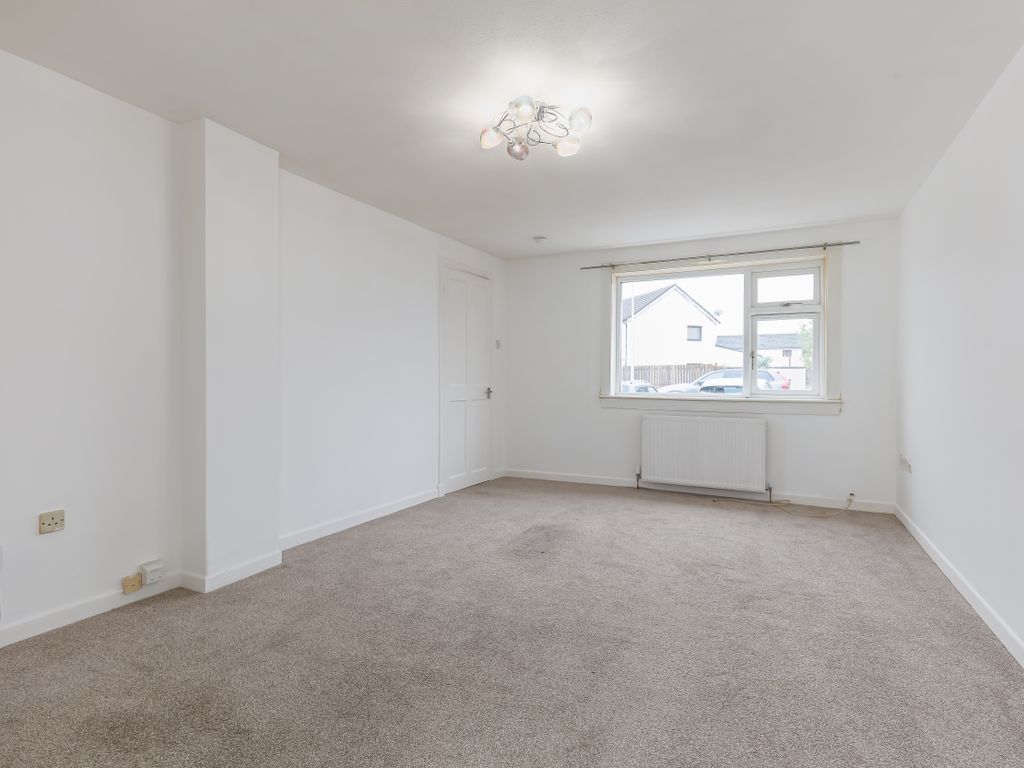 Property photo 3 of 12 Property Image 4