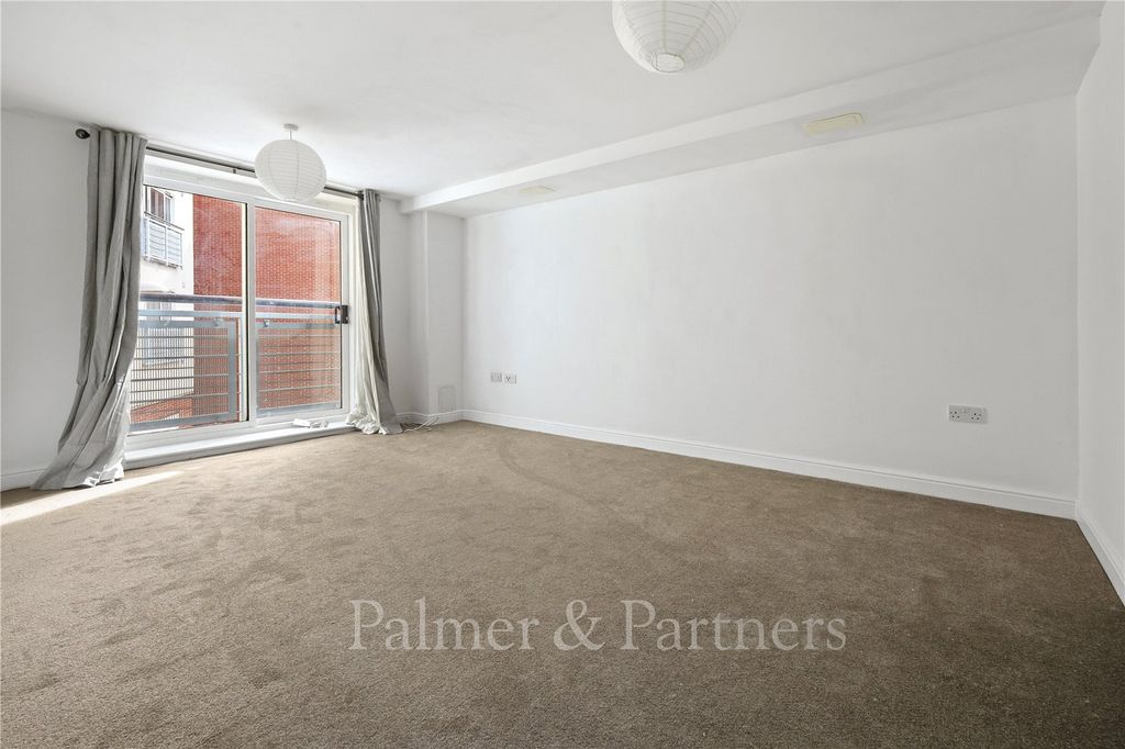 Property photo 1 of 8 Picture No. 08