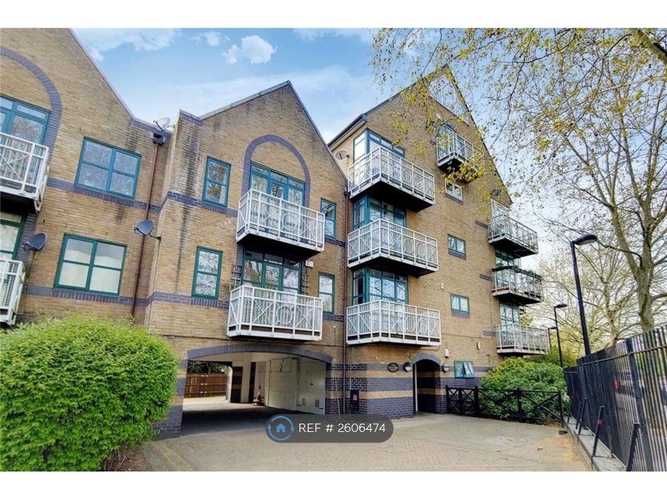 Property photo 2 of 15