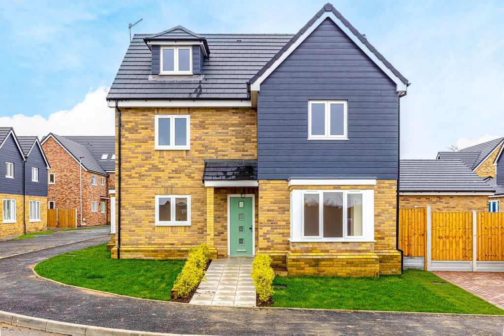 Property photo 1 of 19