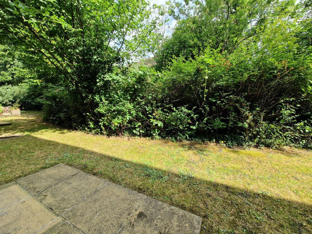 Property photo 3 of 8