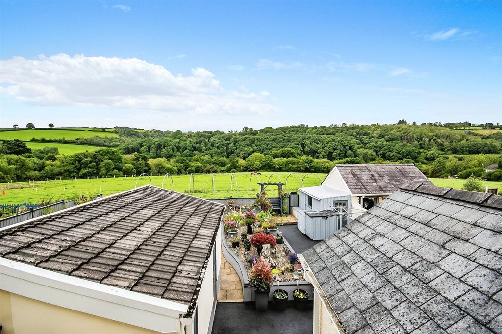 Property photo 2 of 20 Picture No. 04