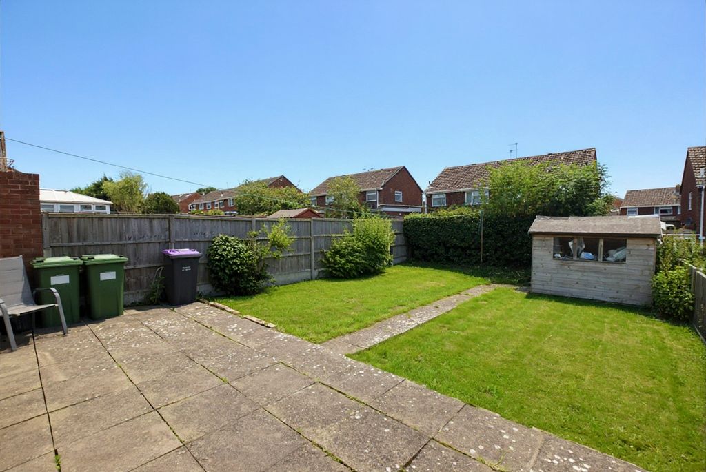 Property photo 3 of 18