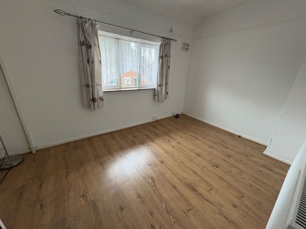 Property photo 2 of 6 Media-1758227801978-2738673214