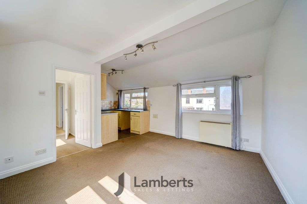 Additional image 7 of 2 bed flat for saleSchool Road, Evesham WR11