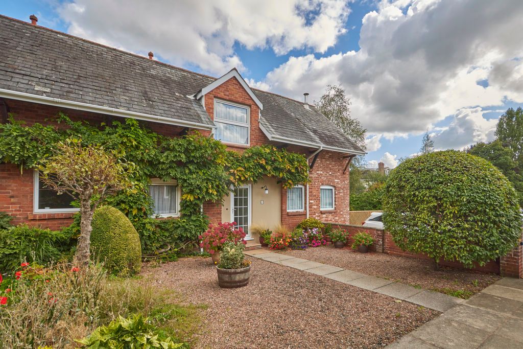 Property photo 1 of 23 Front