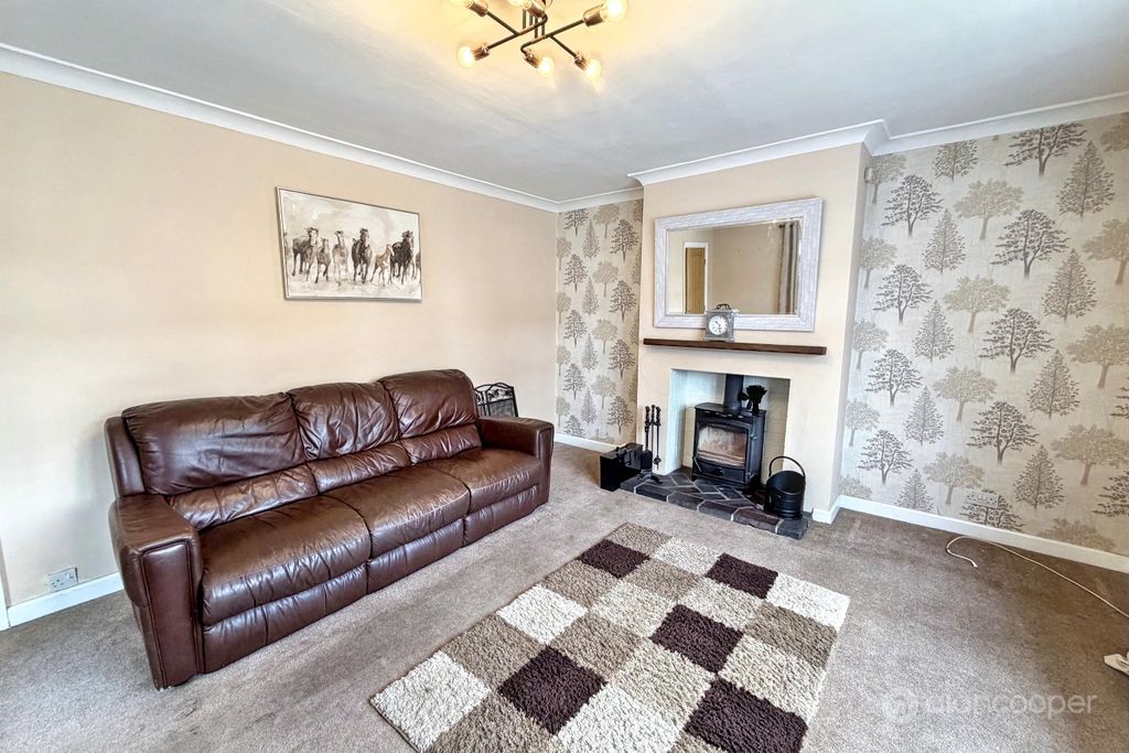 Property photo 3 of 22 5319074