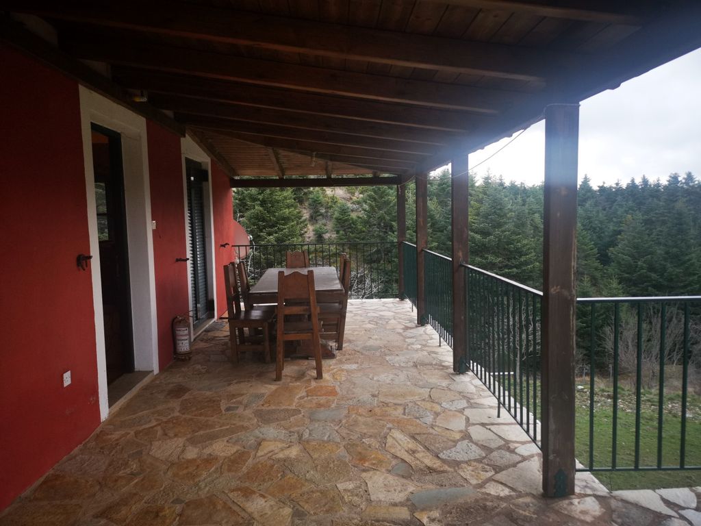 Property photo 2 of 13 Image: 1