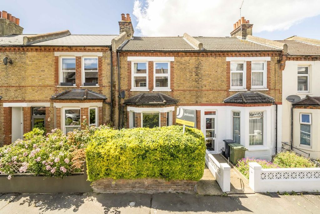 Property photo 1 of 6