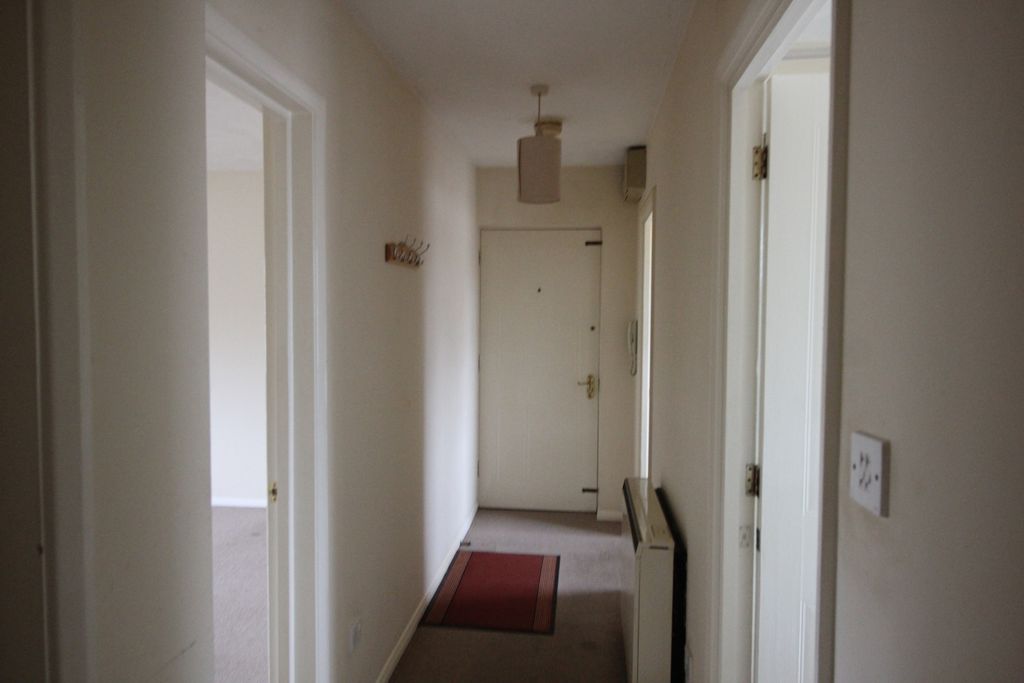 Property photo 2 of 7 Gallery