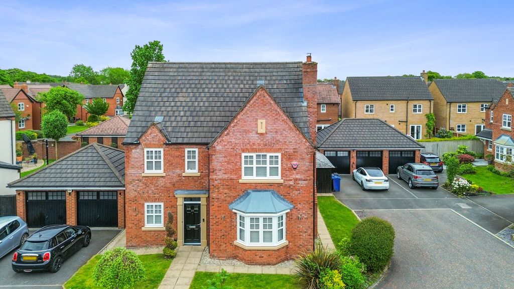 Property photo 1 of 50