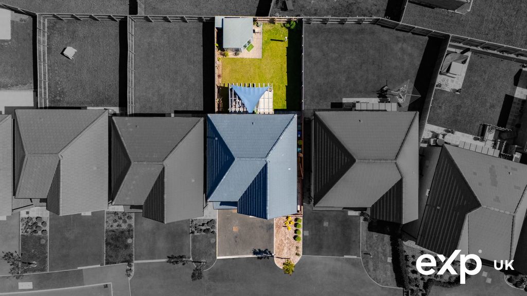 Property photo 2 of 29