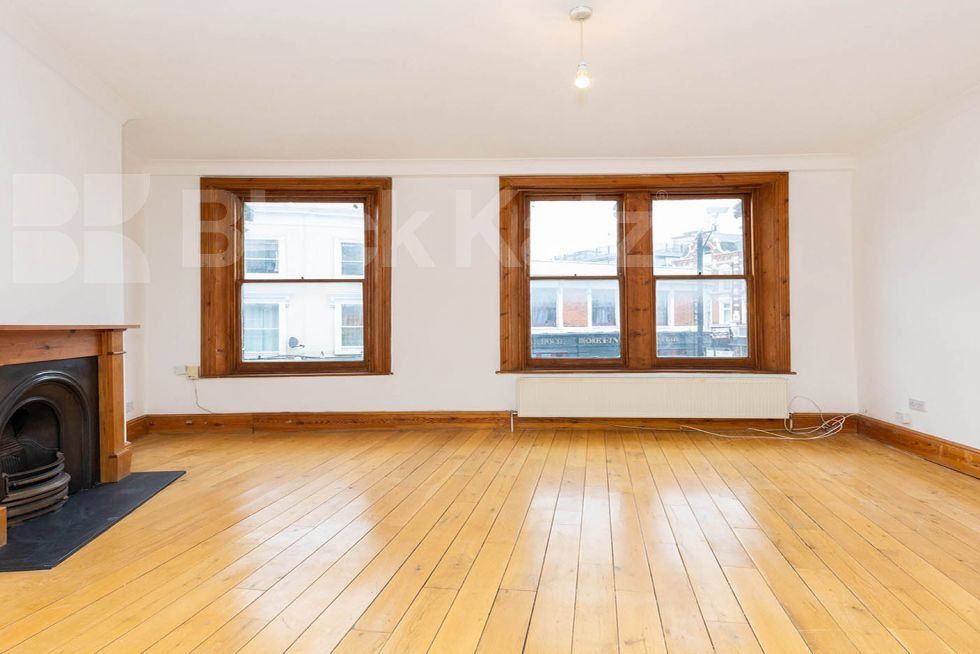 Property photo 1 of 9