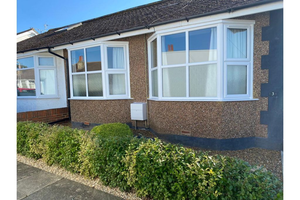 Property photo 2 of 50