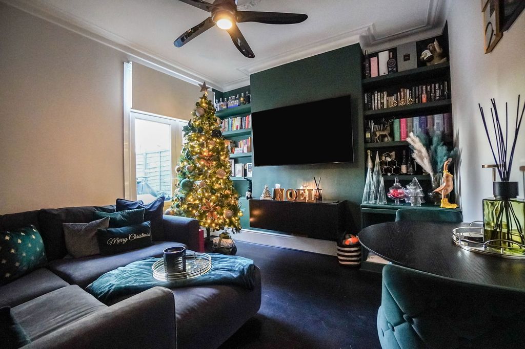 Property photo 1 of 14