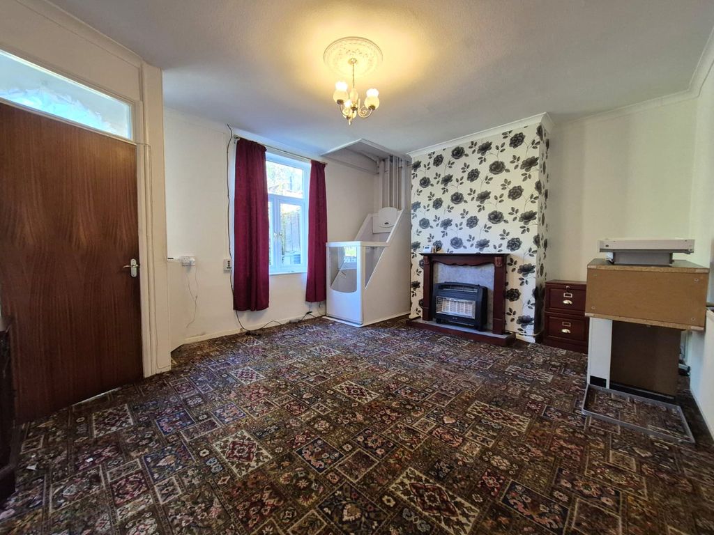 Property photo 3 of 12 Picture No. 12