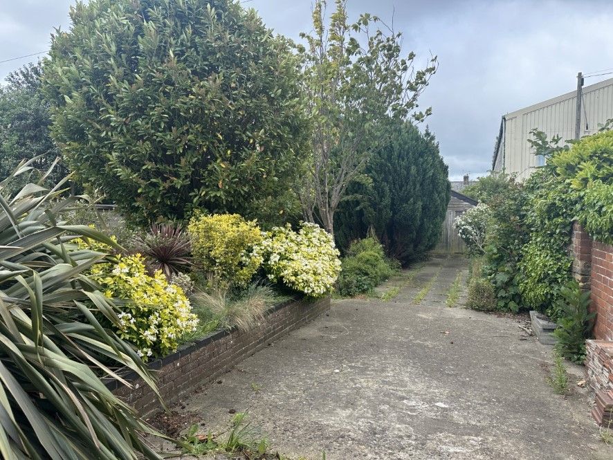 Property photo 3 of 24