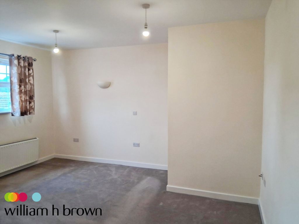 Property photo 3 of 16 Image