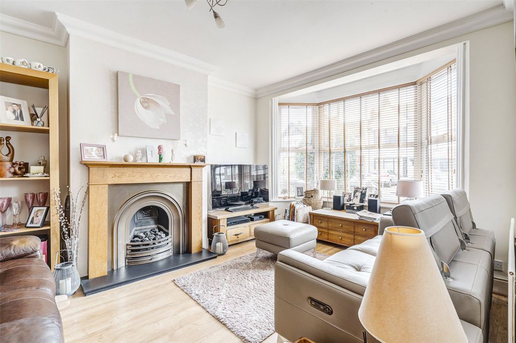 Property photo 3 of 17 Picture No. 19