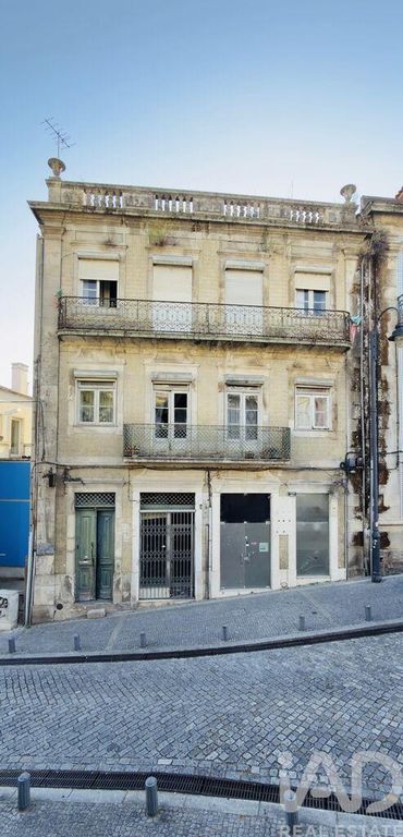 Property photo 1 of 27