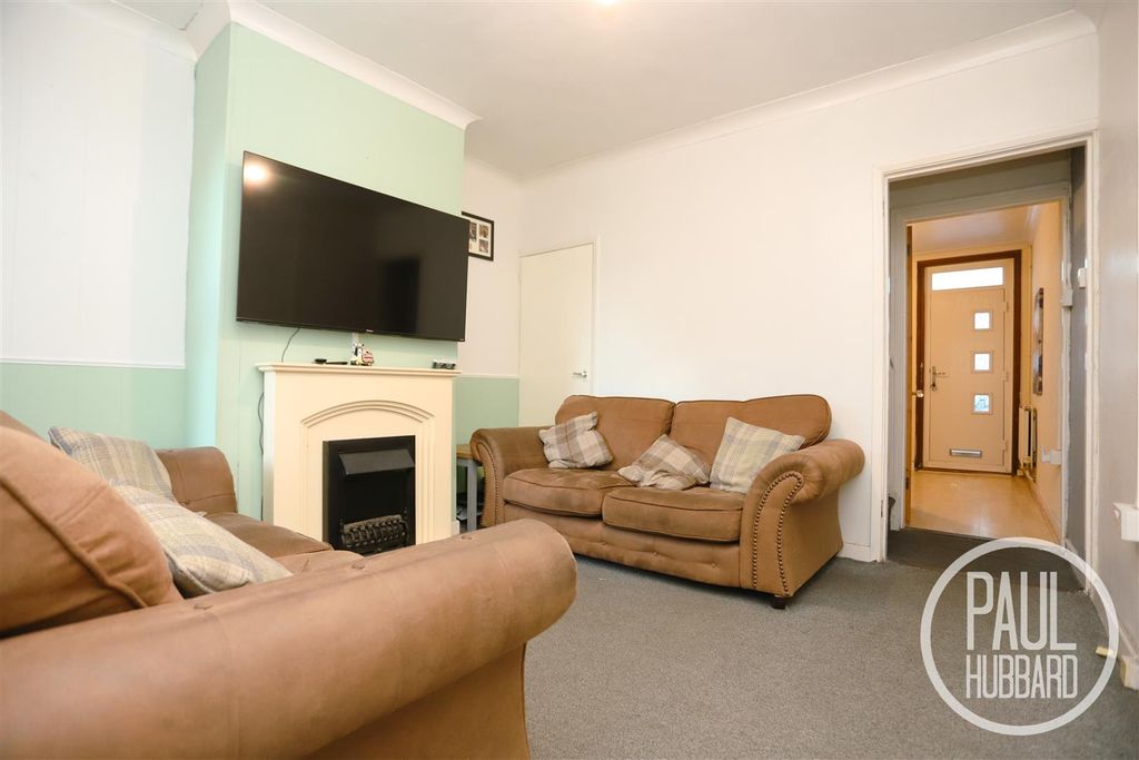 Property photo 2 of 11 Img_0012.Jpg