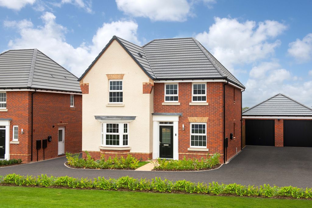 Property photo 2 of 10 Detached Holden Home With White Render