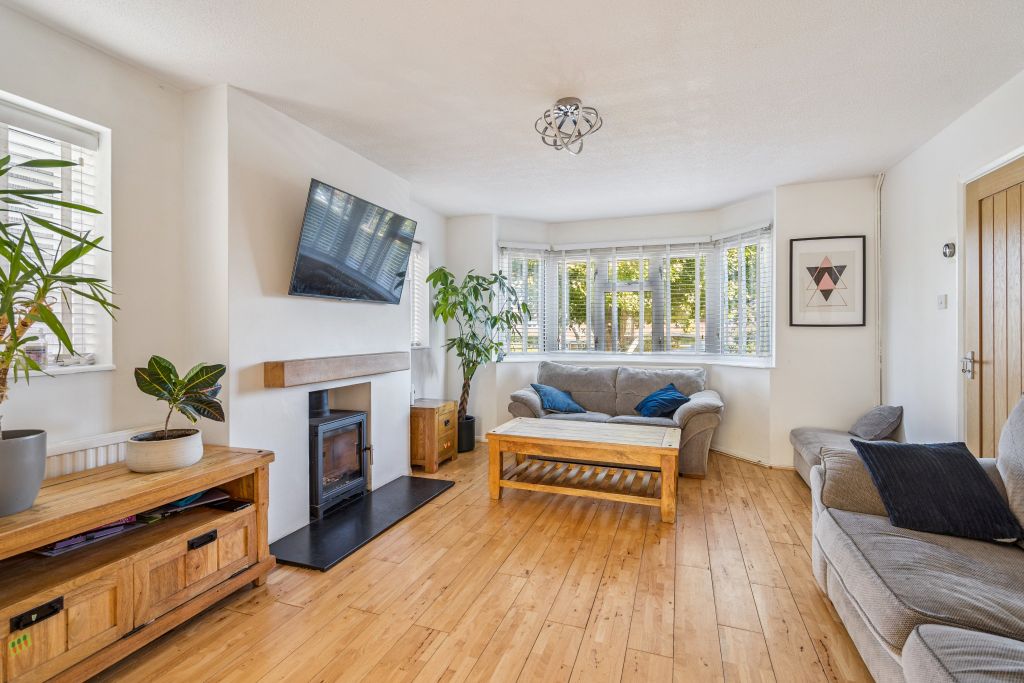 Property photo 2 of 14